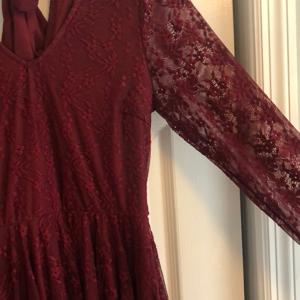 LACE RED DRESS - Picture 2 of 4